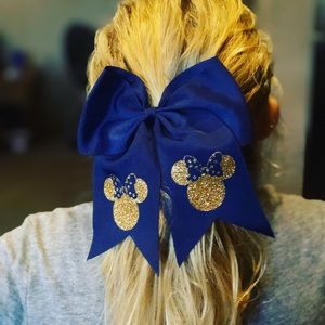 Disney Bow. Minnie Cheer Bow. Can customize